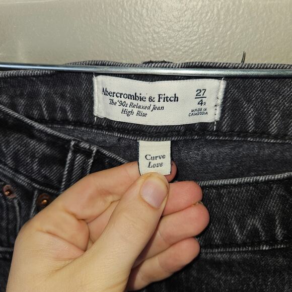 Abercrombie & Fitch The 90's Relaxed Jeans High Rise Size 4/27 - Picture 3 of 6